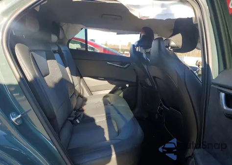 2024 Kia Niro Wind z USA, uszkodzony, nr VIN KNDCR3L18R5123196